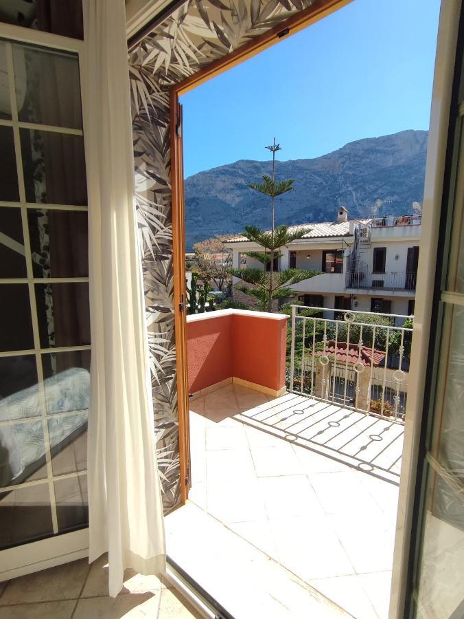 Casa Vacanze Isolotto Isola delle Femmine Exterior foto